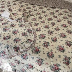 Vintage Country Cottage Comforter Bed Skirt Shams (2) Full/Double Reversible USA